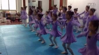 幼儿英语舞蹈视频,欢快旋律下的语言启蒙之旅