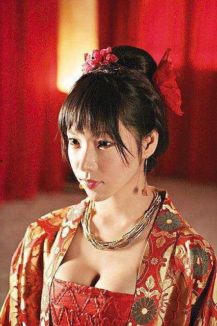 女上位日本明星,魅力与争议并存